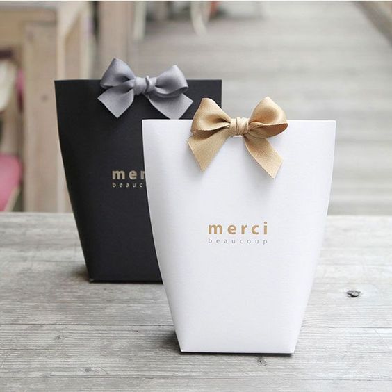 Mẫu túi giấy ép kim